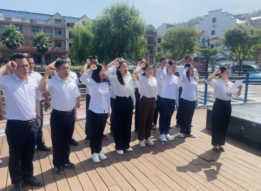 慶七一，喜迎二十大 | 廣旅集團(tuán)開展主題黨日活動(dòng)